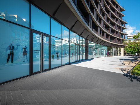 Commercial Areas - Plaza