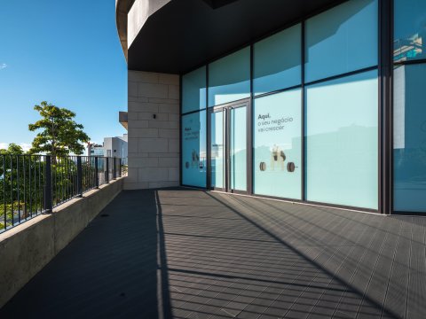 Commercial Areas - Plaza